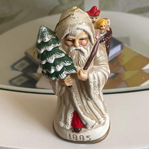 Christmas Reproductions I 1885 Kris Kringle #8436 I Memories of Santa Ornament - Picture 8 of 16